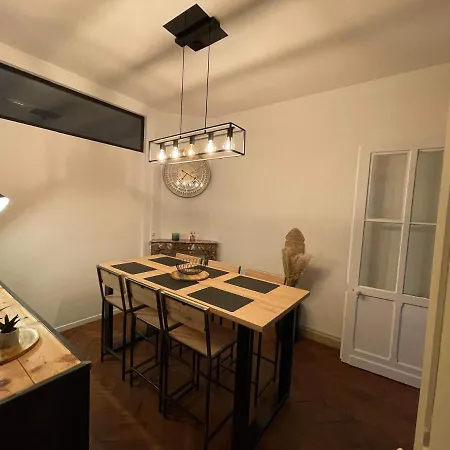 Chambre Individuelle Dans Une Maison De Charme بيت ضيافة *